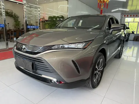 Toyota HARRIER 2022 купить в Москве