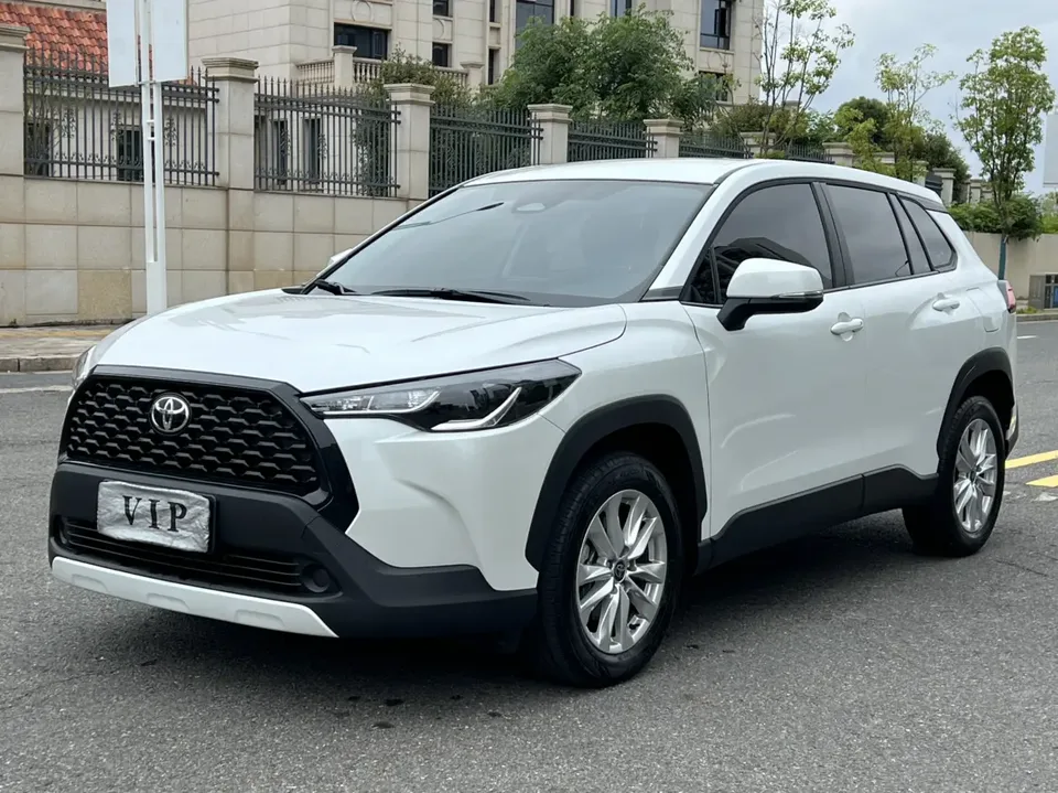 Toyota CorollaCross 2025