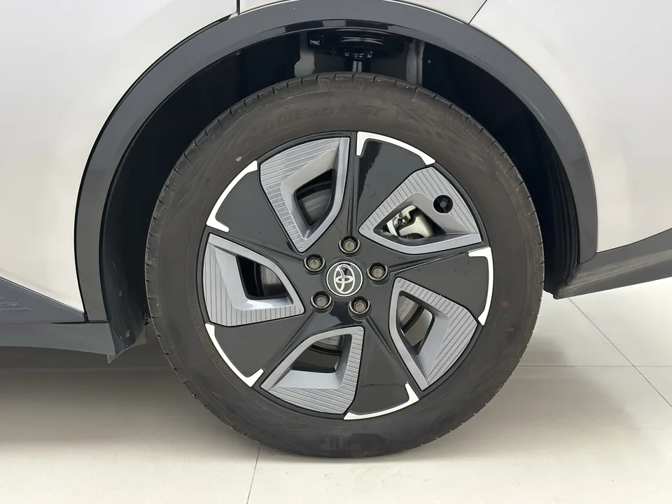 Toyota bZ3 2025