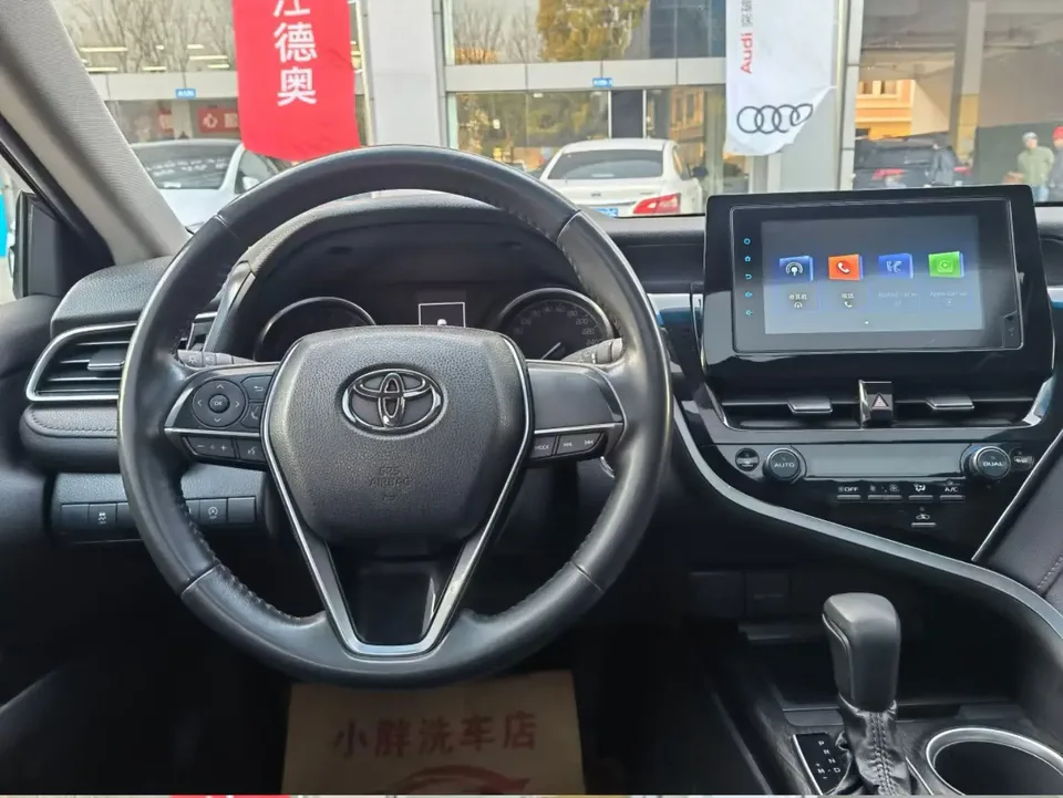 Toyota Camry 2.0GVP Leading Edition 2024 — миниатюра 3