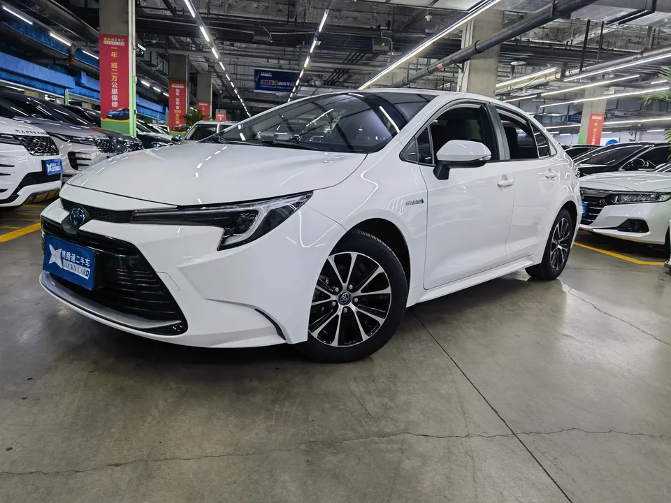 Toyota Levin Levin Hybrid 1.8L Luxury Edition 2023 — фото 1, купить с доставкой в Москву