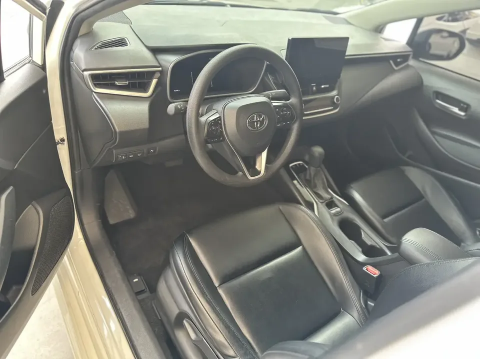 Toyota Levin Levin Hybrid 1.8L Luxury Edition 2024 — миниатюра 4