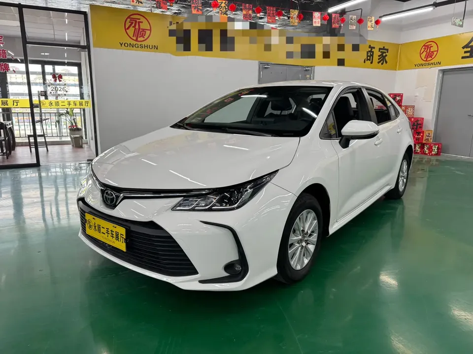 Toyota Corolla Corolla 2023 1.2T S-CVT Pioneer Edition 2023 — photo 1, buy with delivery to Moscow