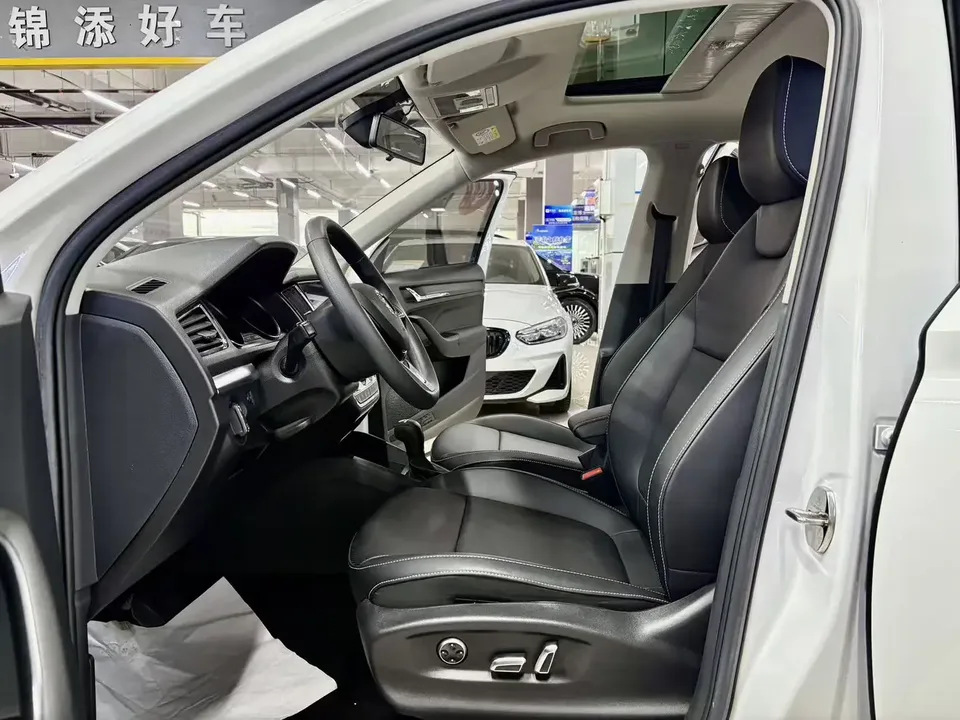 Skoda Comek Comek 2022 1.5L Automatic Comfort Edition 2022 — thumbnail 3