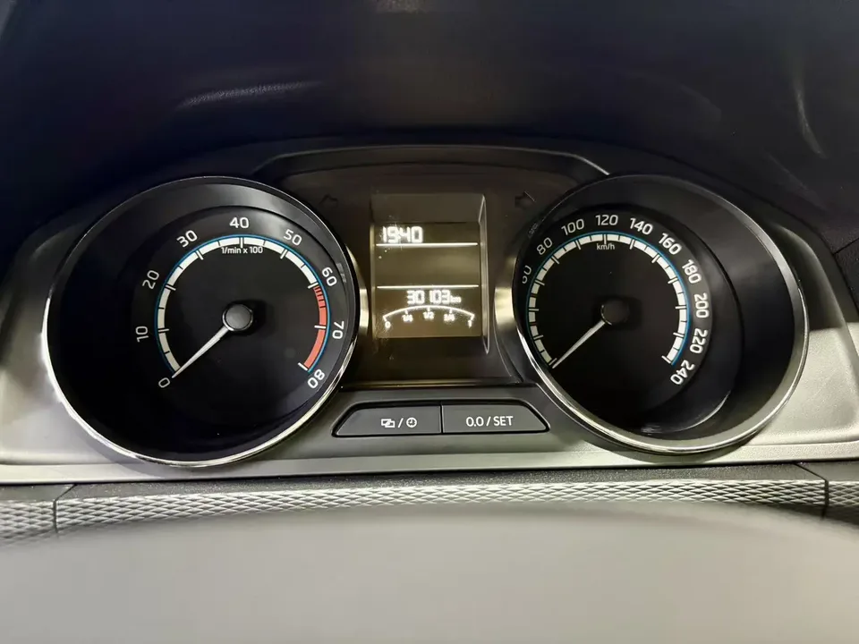 Skoda Comek Comek 2022 1.5L Automatic Comfort Edition 2022 — thumbnail 5