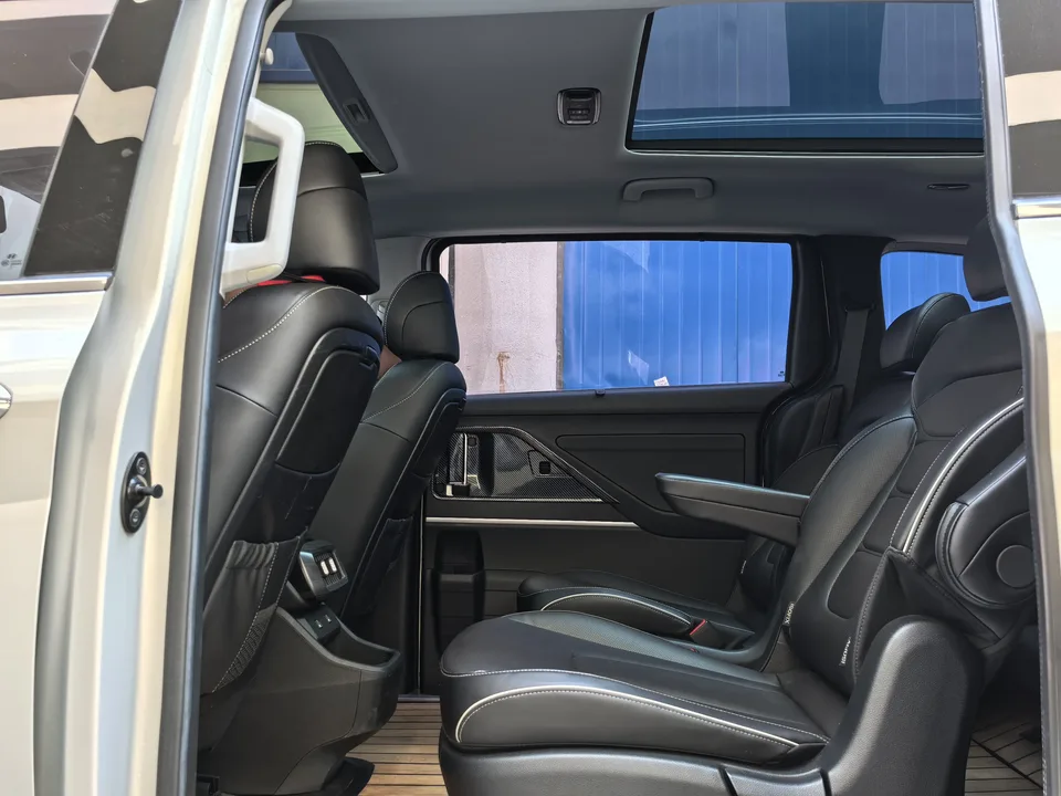 Hyundai Kustu 270TGDi Premium Edition LUX 2022 — миниатюра 5