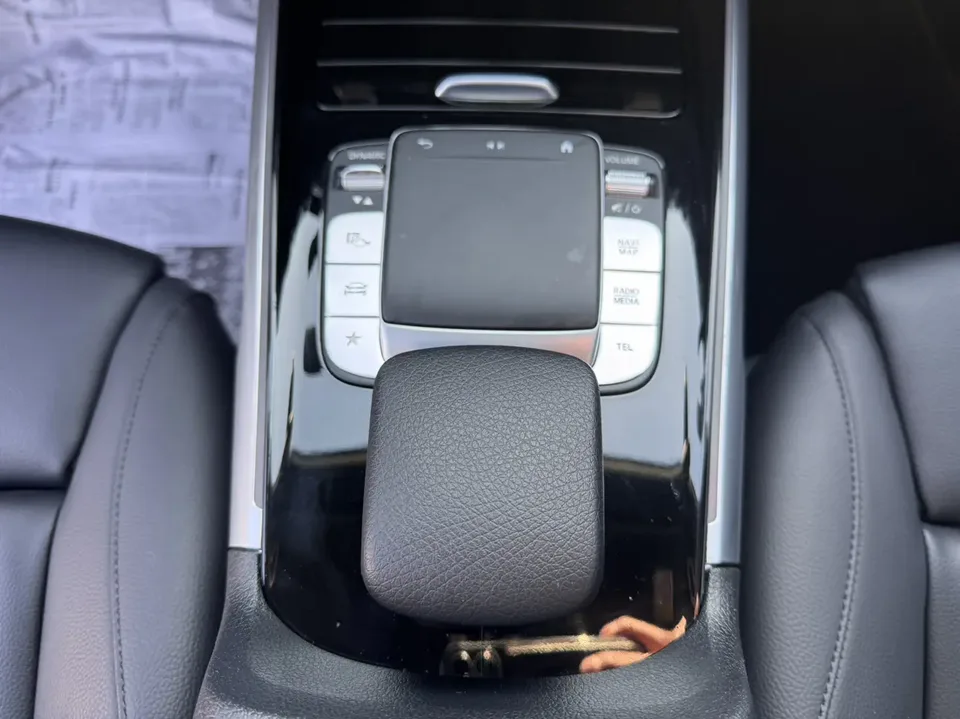 Mercedes-Benz GLB-Class Mercedes-Benz GLB 2022 GLB 200 Fashion Edition 2022 — миниатюра 4