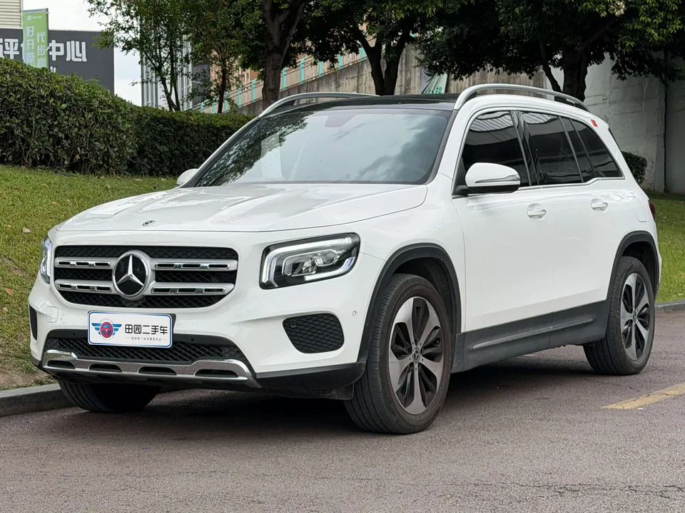 Mercedes-Benz GLB-Class 2023