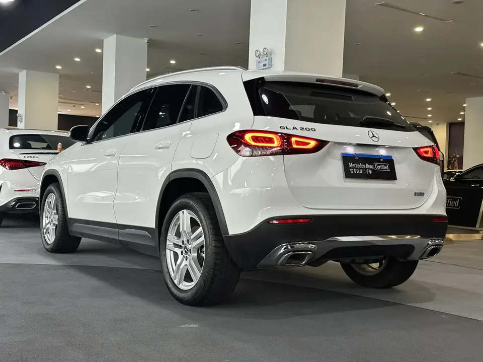 Mercedes-Benz GLA facelift GLA 200 2024 — миниатюра 2
