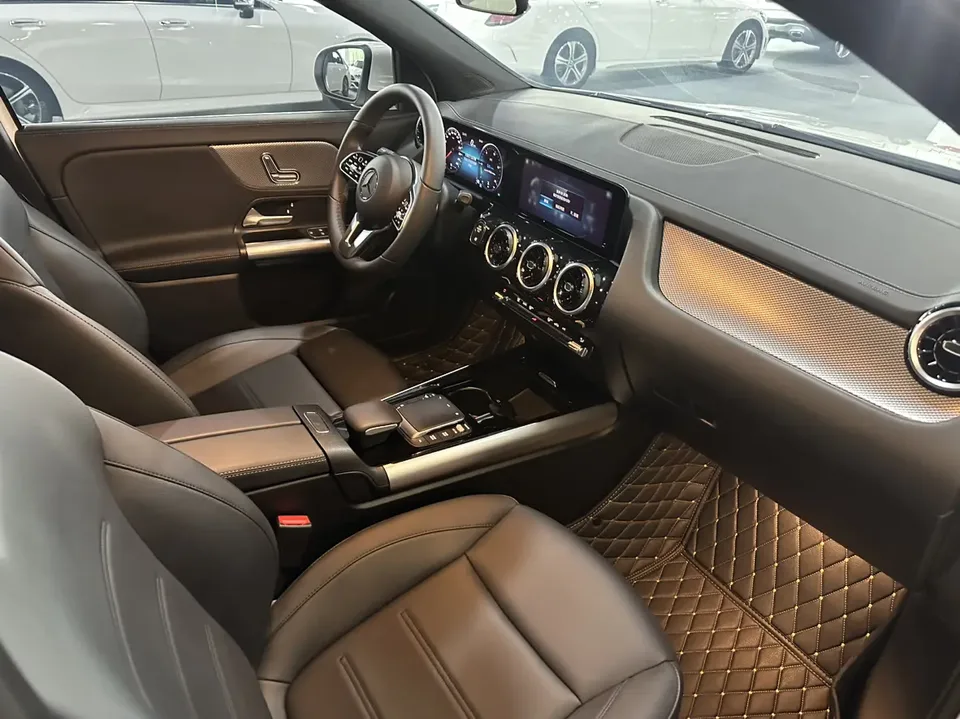 Mercedes-Benz GLA facelift GLA 200 2024 — миниатюра 3