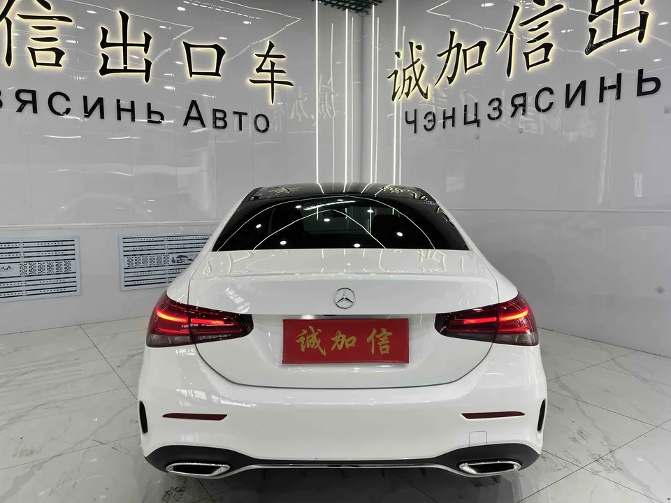 Mercedes-Benz Mercedes Benz A Class A 180 L Sports Sedan 2022 — миниатюра 2