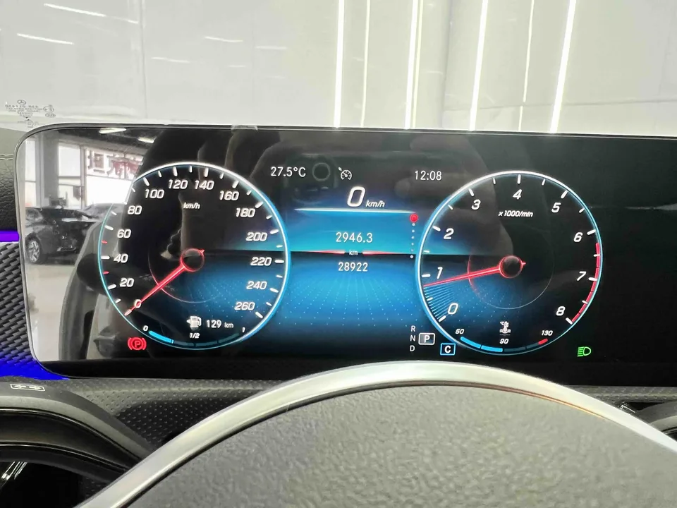 Mercedes-Benz Mercedes Benz A Class A 180 L Sports Sedan 2022 — миниатюра 4