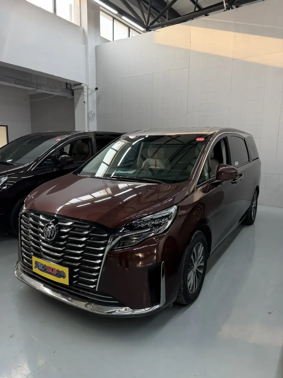 Buick GL8 Buick GL8 2022 ES Lu Zun 653T Comfort Edition 2022 — миниатюра 4