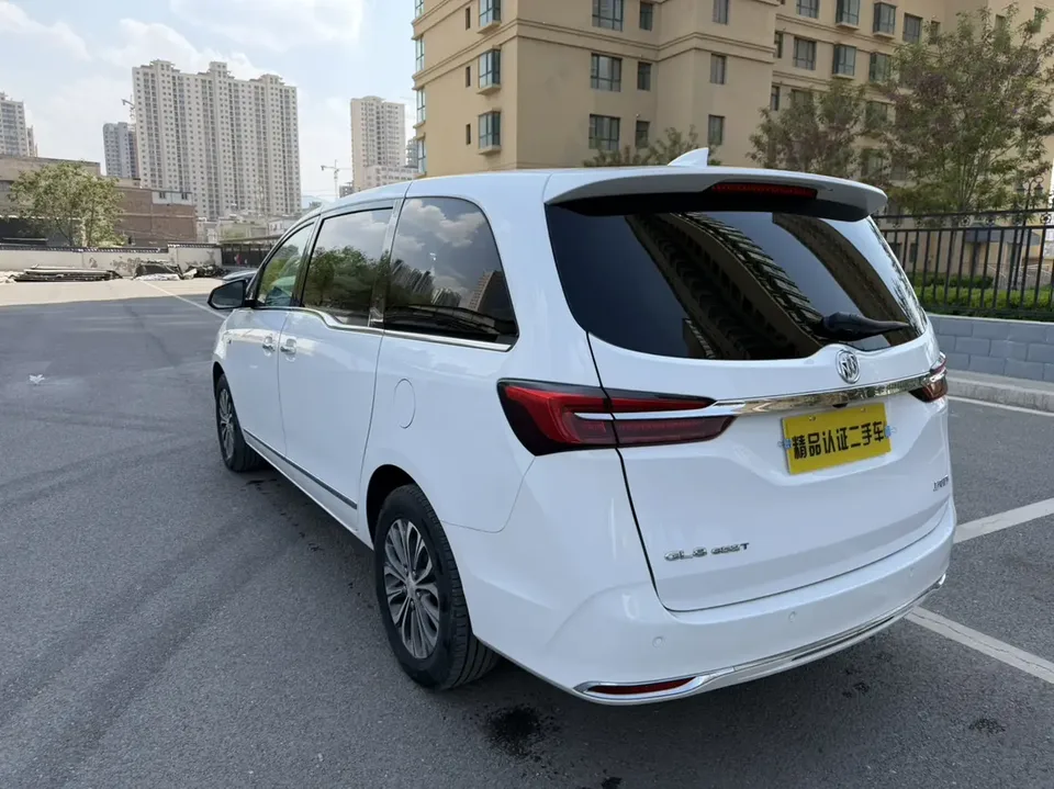 Buick GL8 Buick GL8 2022 Land Business Class 652T Luxury Edition 2022 — миниатюра 2
