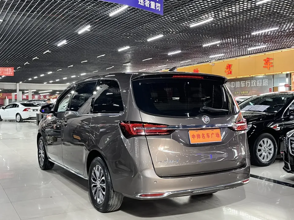 Buick GL8 Buick GL8 2023 Land Business Class 2.0T Comfort Edition 2022 — миниатюра 4