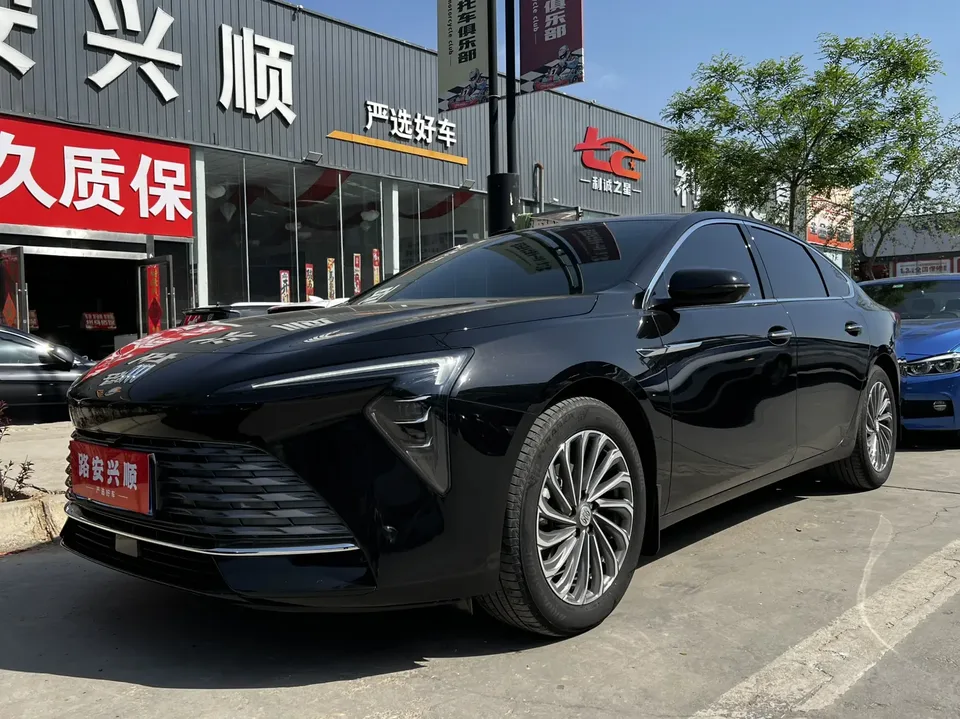Buick LaCrosse 2023