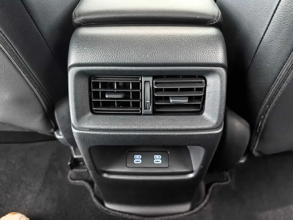 Honda Breeze Haoying 2025 240TURBO CVT 2WD Luxury Edition 2024 — миниатюра 5