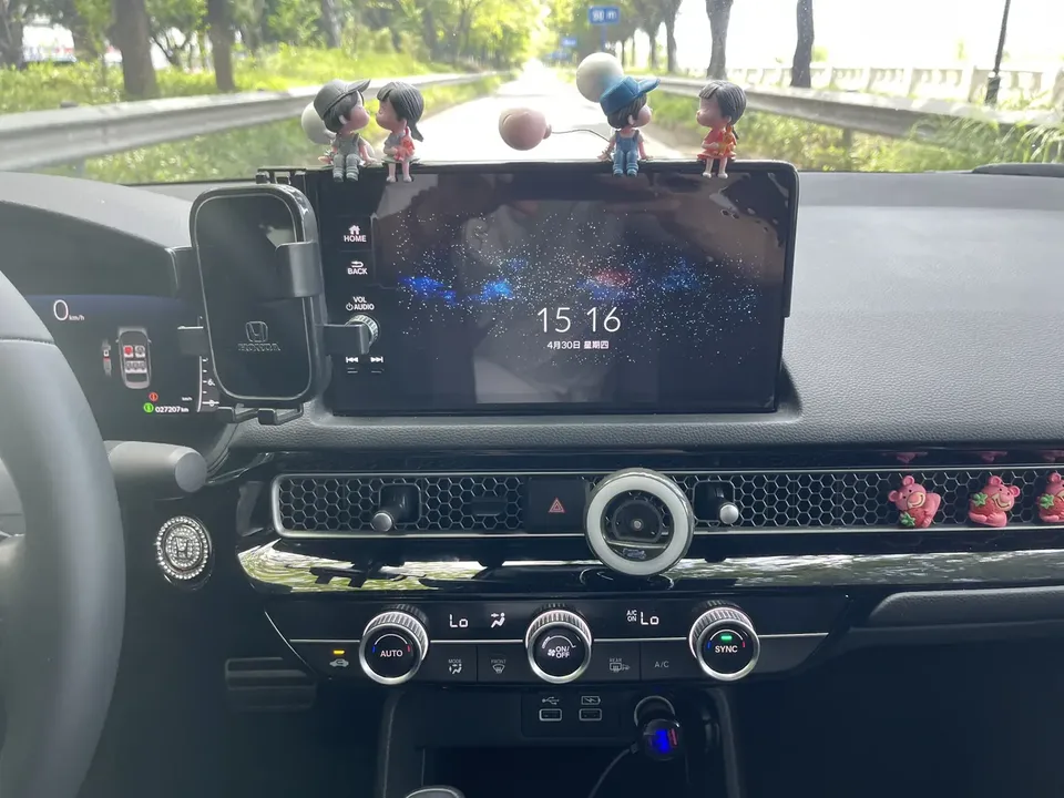 Honda CIVIC 2022 Civic 240TURBO CVT Ignition Edition 2024 — миниатюра 3
