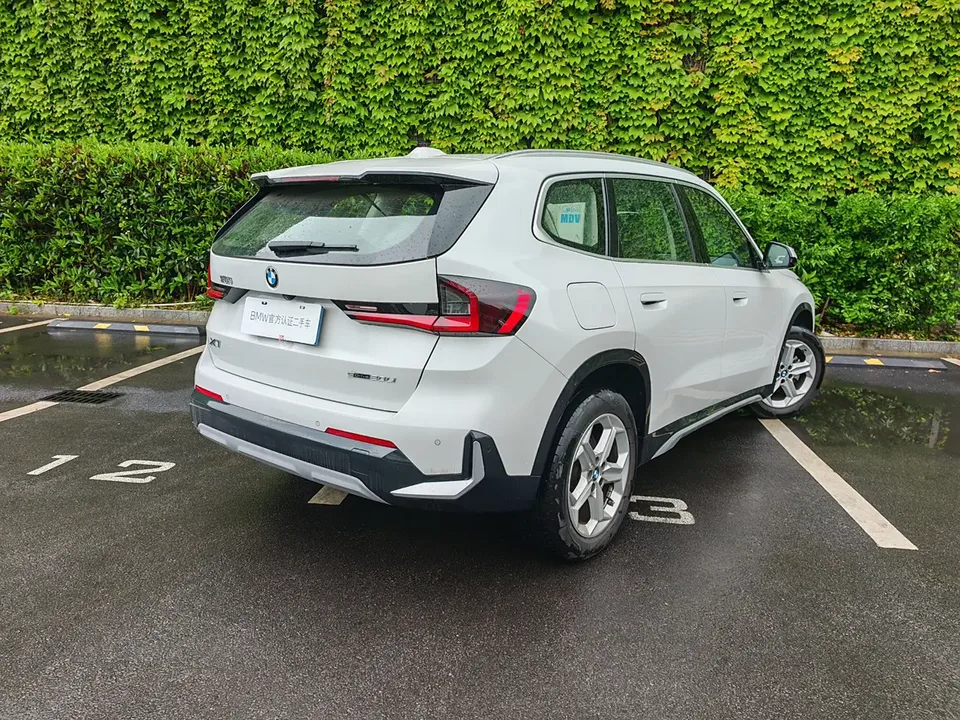 BMW X1 sDrive20Li X Design Package 2024 — миниатюра 2