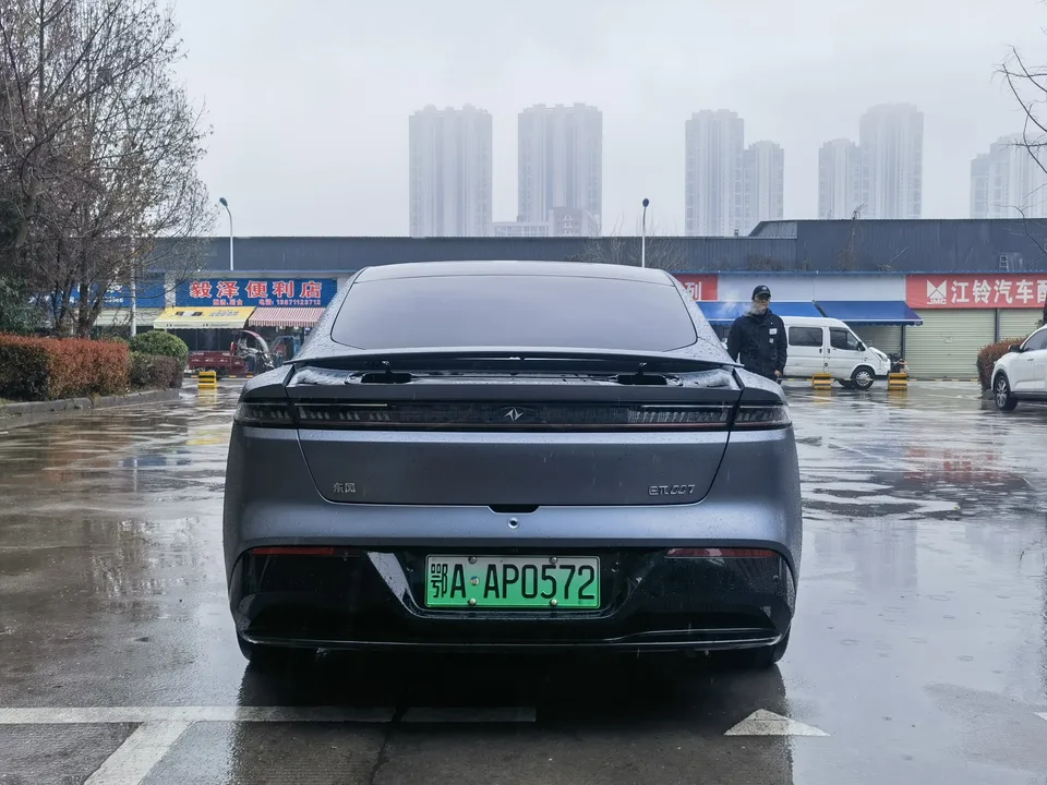 Dongfeng YiPai 007 Yipai 007 2024 Pure Electric 540 4WD Max Edition 2024 — thumbnail 2
