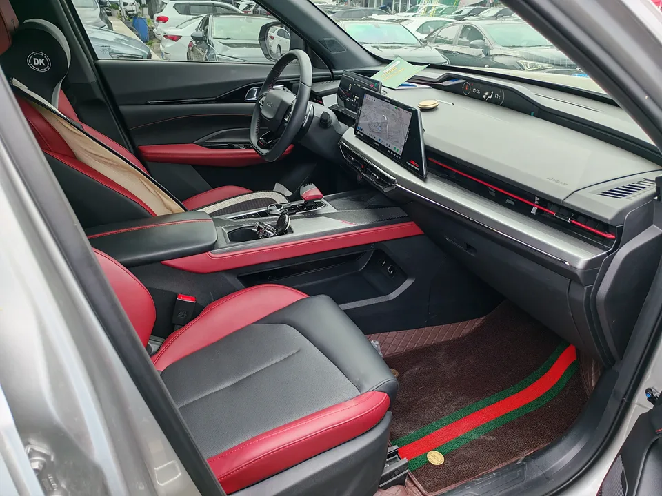 Oshan Changan Auchan Z6 Blue Whale 2.0T automatic smart remote model 2023 — миниатюра 4