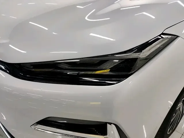 Geely Galaxy Star 8 PHEV 130km EM-i Flagship Edition 2025 — миниатюра 3