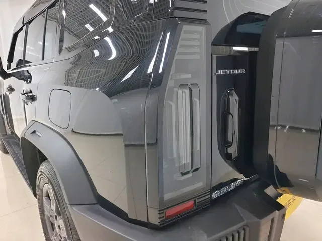 Jetour Jet Traveler 1.5TD 2WD Discovery PRO 2024 — миниатюра 4