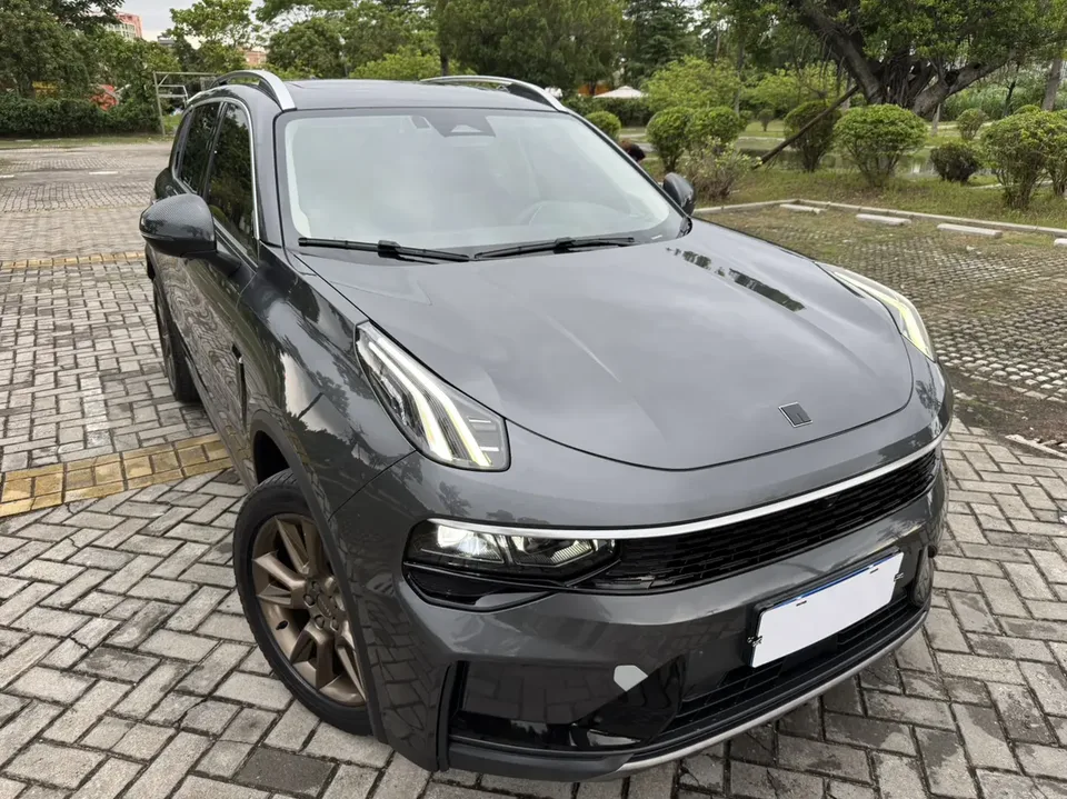 Lynk & Co 01 Lynk & Co 01 2023 2.0TD 2WD Pro 2023 — миниатюра 3