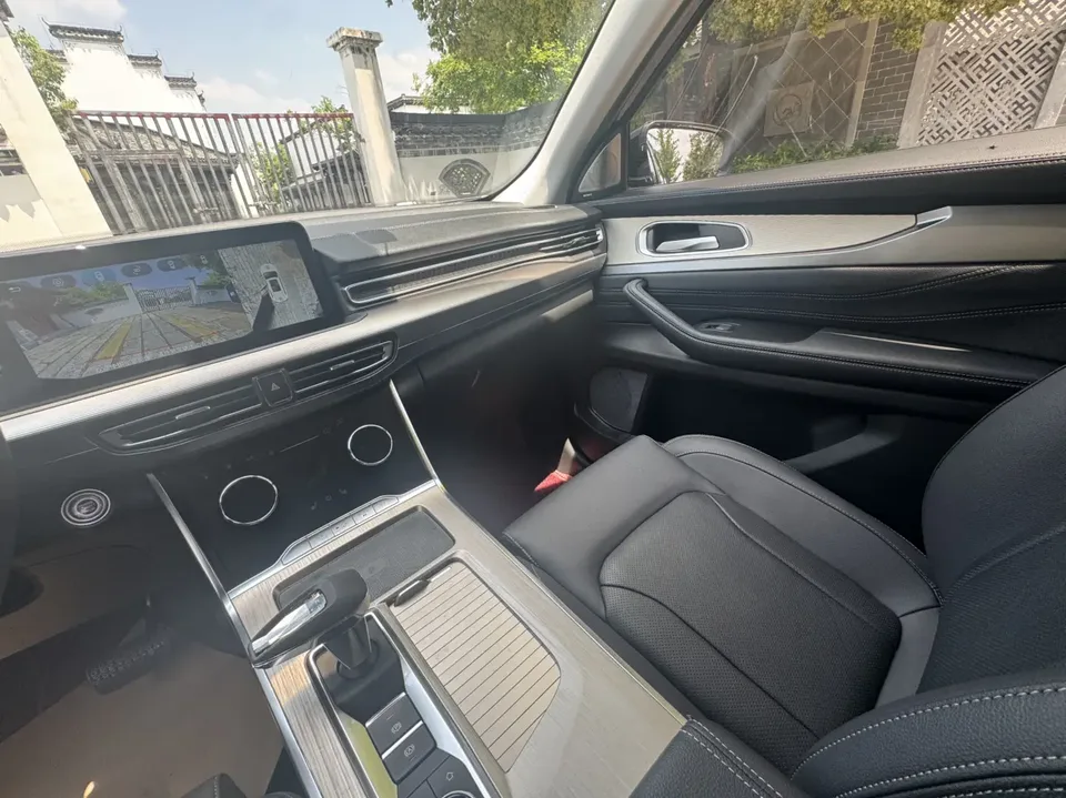 Exeed VX 2.0T two-wheel drive Xingyao-seven seats 2023 — миниатюра 3