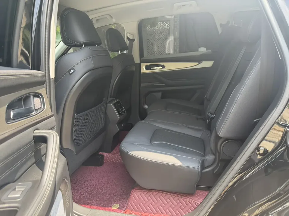 Exeed VX 2.0T two-wheel drive Xingyao-seven seats 2023 — миниатюра 4