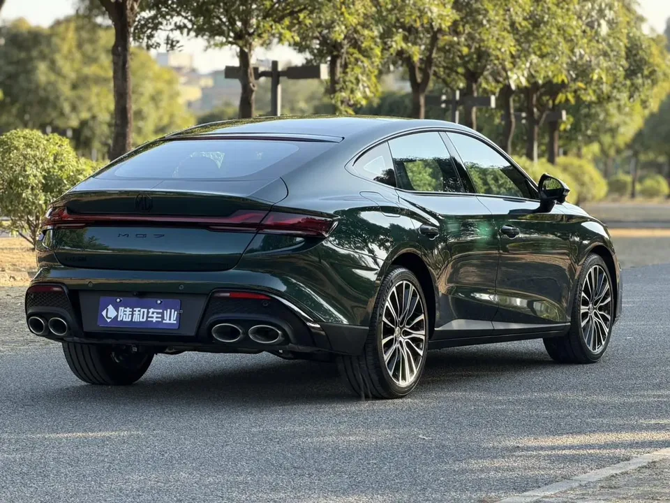 MG 7 MG7 2025 2.0T Automatic Luxury Edition 2025 — миниатюра 2