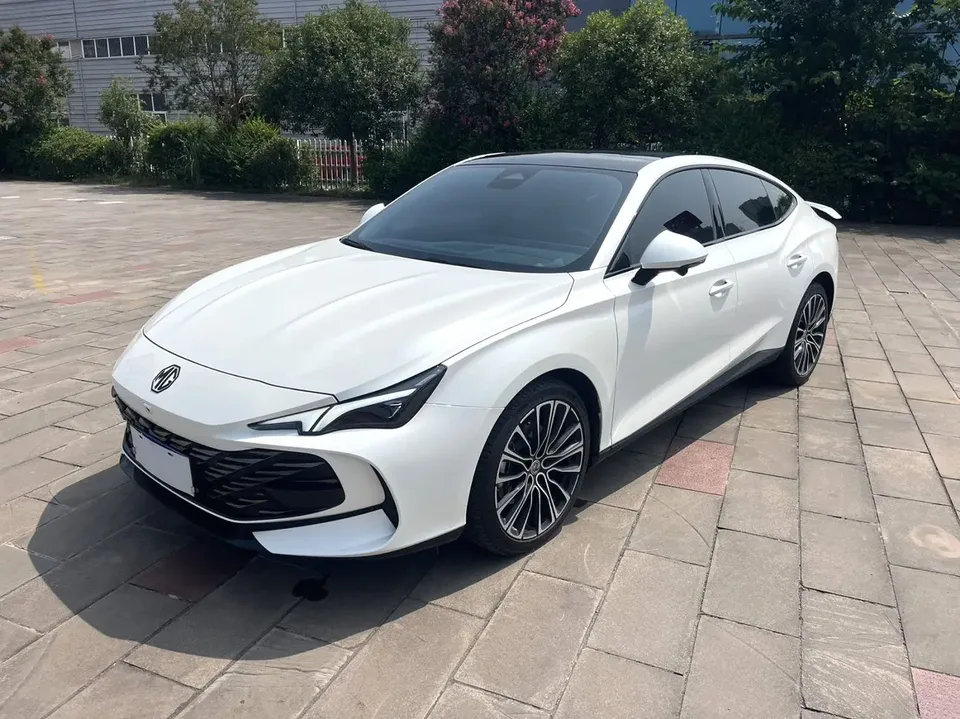 MG 7 MG7 2023 1.5T DCT Elegant Edition 2023 — photo 1, buy with delivery to Moscow