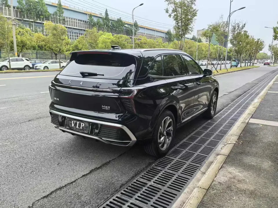 Hongqi HS3 PHEV 115km Jinwei Edition 2025 — миниатюра 2