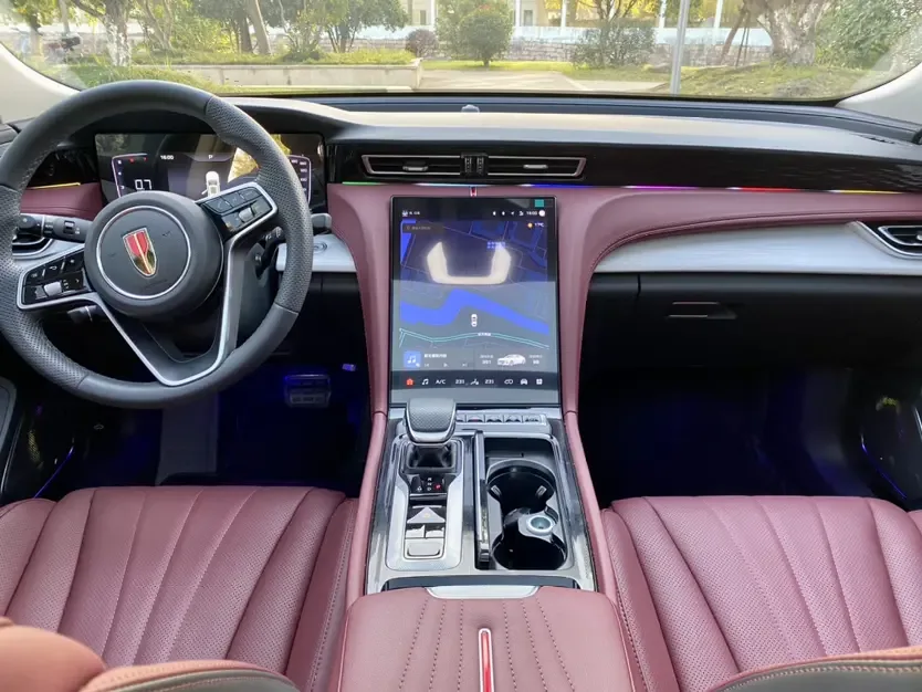 Hongqi H5 Hongqi H5 2025 1.5T DCT Flagship 500,000th Commemorative Edition 2024 — миниатюра 4