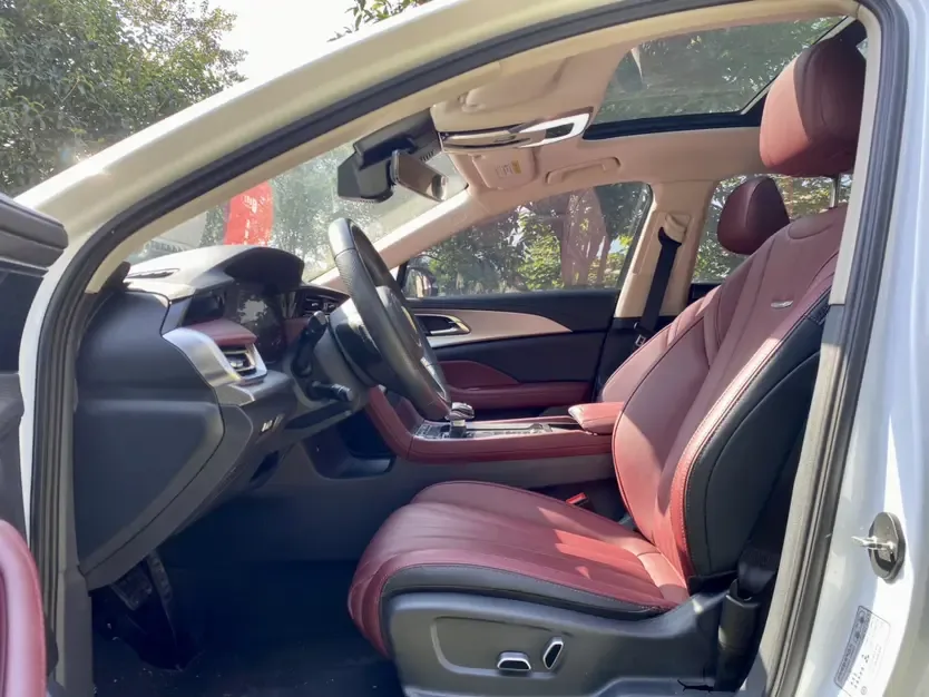 Hongqi H5 Hongqi H5 2023 2.0T Automatic Intelligent Connection Flagship Chang Edition 2022 — миниатюра 4
