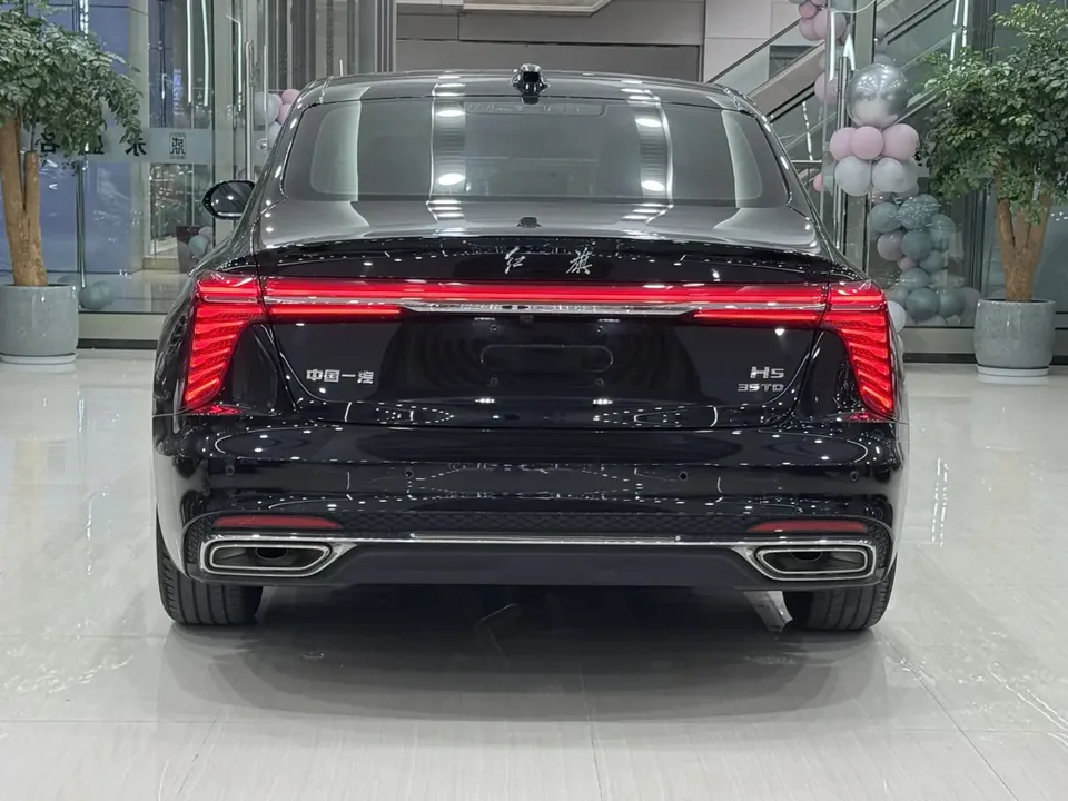 Hongqi H5 Hongqi H5 2023 1.5T DCT Zhilian Qiyue Edition 2023 — миниатюра 2