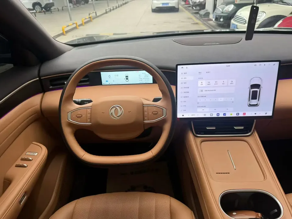 Dongfeng Fengshen L8 PHEV 185KM Dream Edition 2025 — миниатюра 3