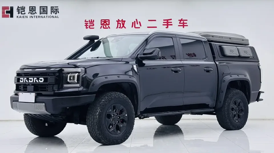 Jiangling Avenue Flying General Edition 2.3T automatic gasoline four-wheel drive unbounded version 2024 — миниатюра 2