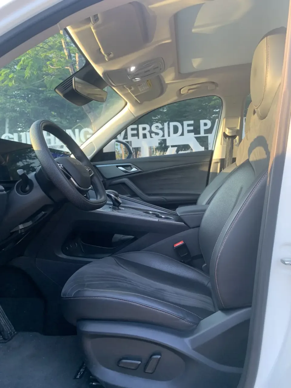 Roewe D5X DMH 135 Technology Edition 2024 — миниатюра 4