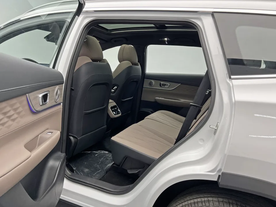 Chery Tiggo 8 PLUS Tiggo 8 PLUS 2025 Kunpeng 290TGDI DCT Chengshi Edition 5-seater 2026 — миниатюра 5