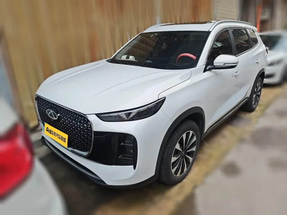 Chery Tiggo 8 PLUS 2025