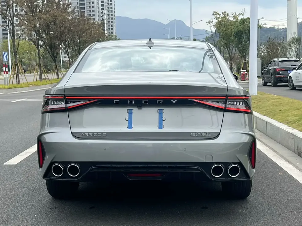 Chery Arrizo 8 1.6TGDI DCT Rui 2024 — миниатюра 2
