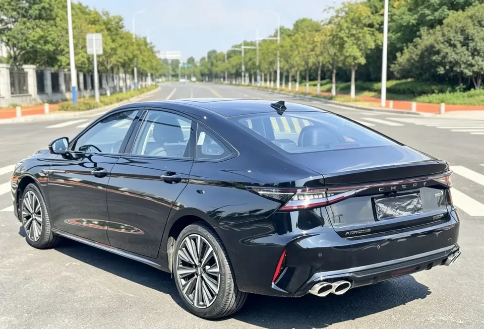 Chery Arrizo 8 High Energy Edition 2.0T DCT 2024 — миниатюра 4
