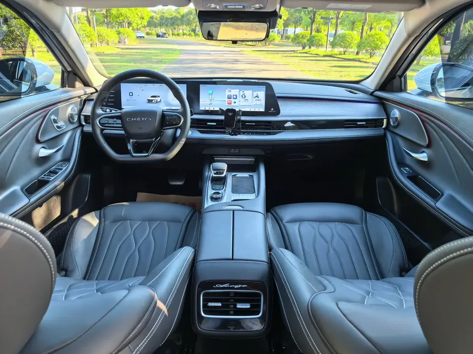 Chery Arrizo 8 1.6TGDI DCT Intelligent 2024 — миниатюра 3