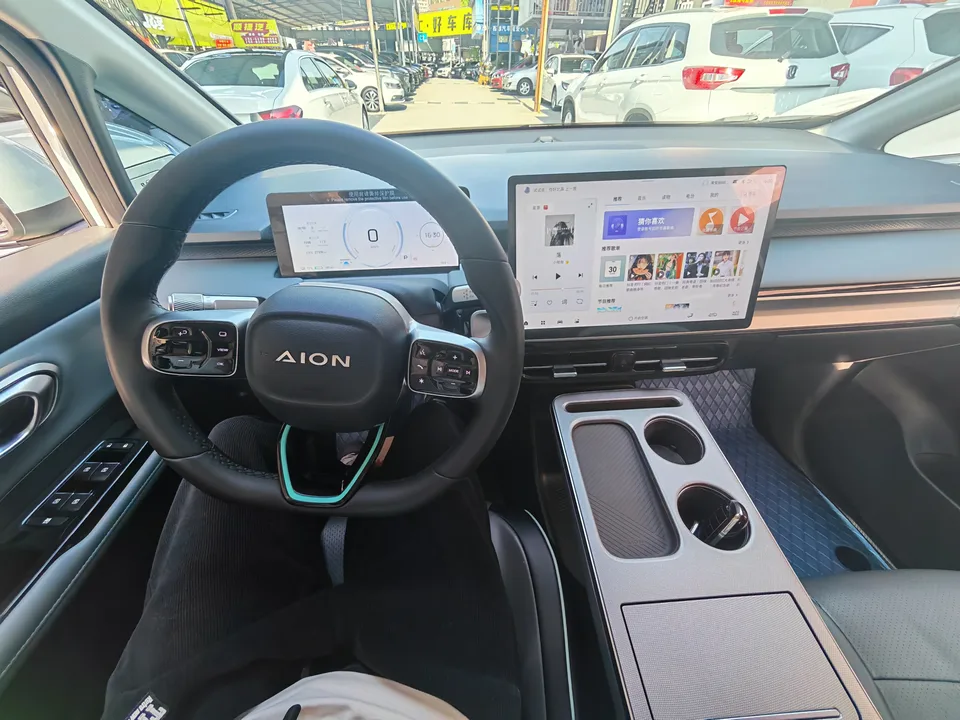 AION Y Plus 610 Enjoy Edition ternary lithium 2024 — миниатюра 3
