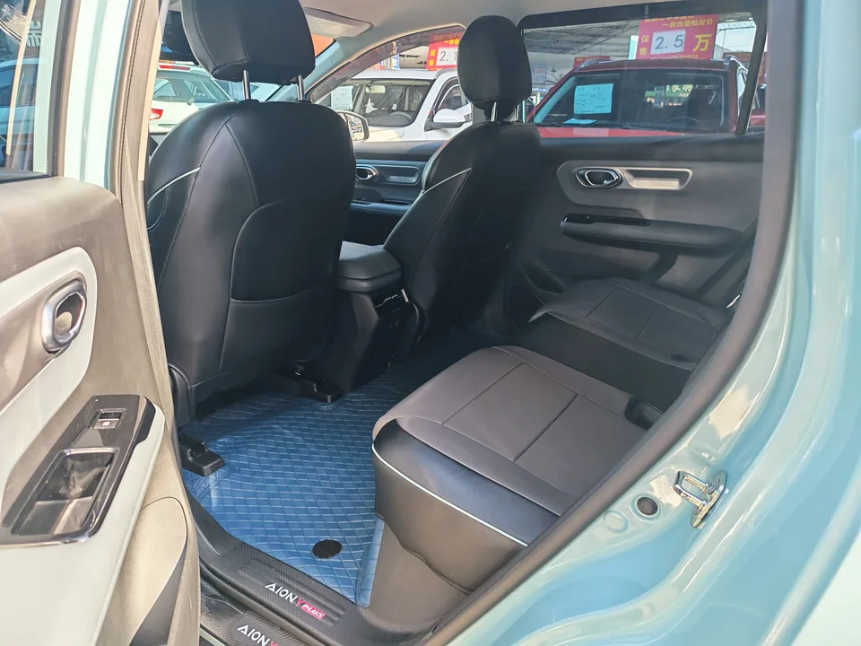 AION Y Plus 610 Enjoy Edition ternary lithium 2024 — миниатюра 4