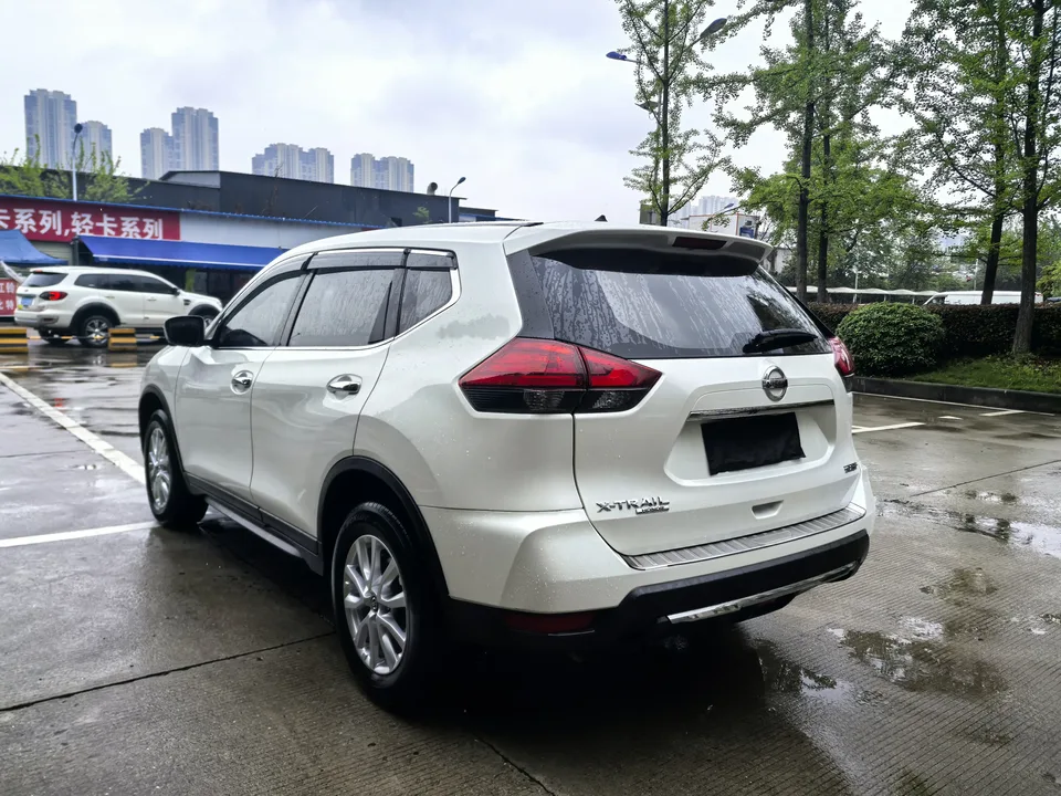 Nissan X-Trail X-Trail 2022 2.0L 2WD Intelligent Link Premium Edition 2023 — миниатюра 4
