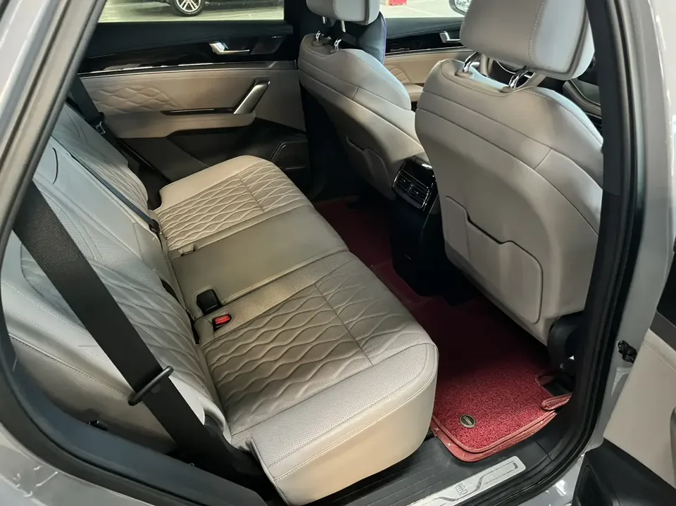 BYD Tang DM Tang DM 2025 DM-i 115KM Yunnian Flagship 2025 — миниатюра 4