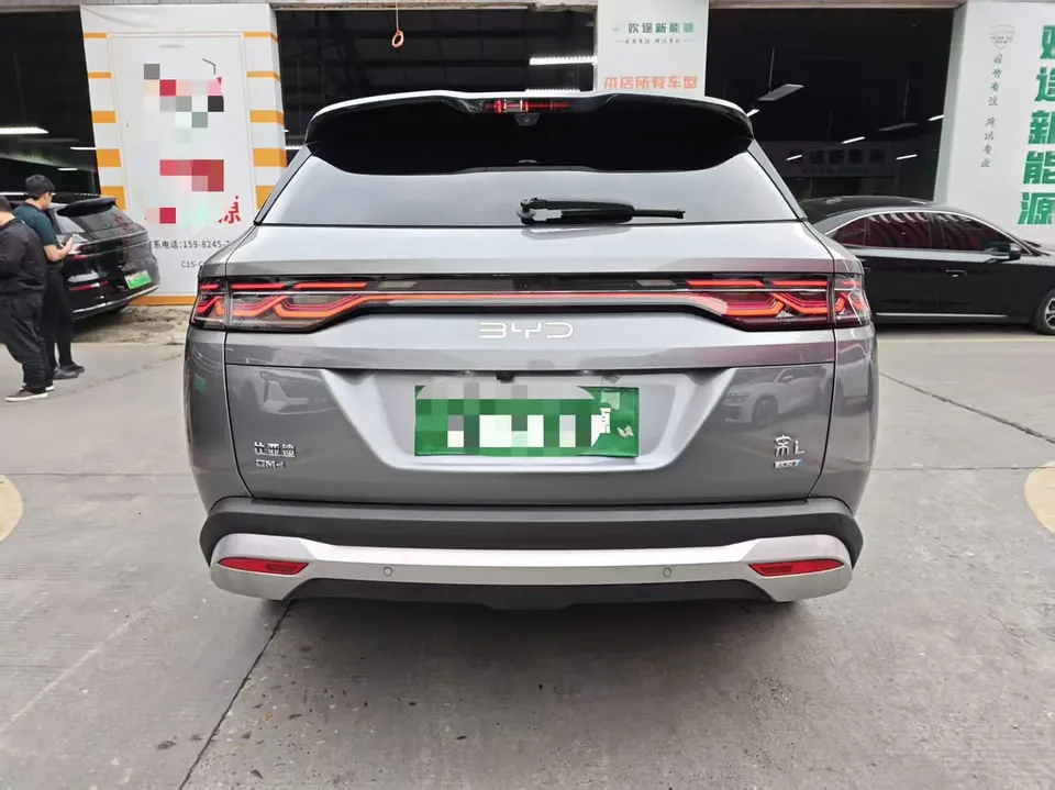 BYD Song L DM Intelligent Driving Edition DM-i 160KM Beyond Edition 2025 — миниатюра 2
