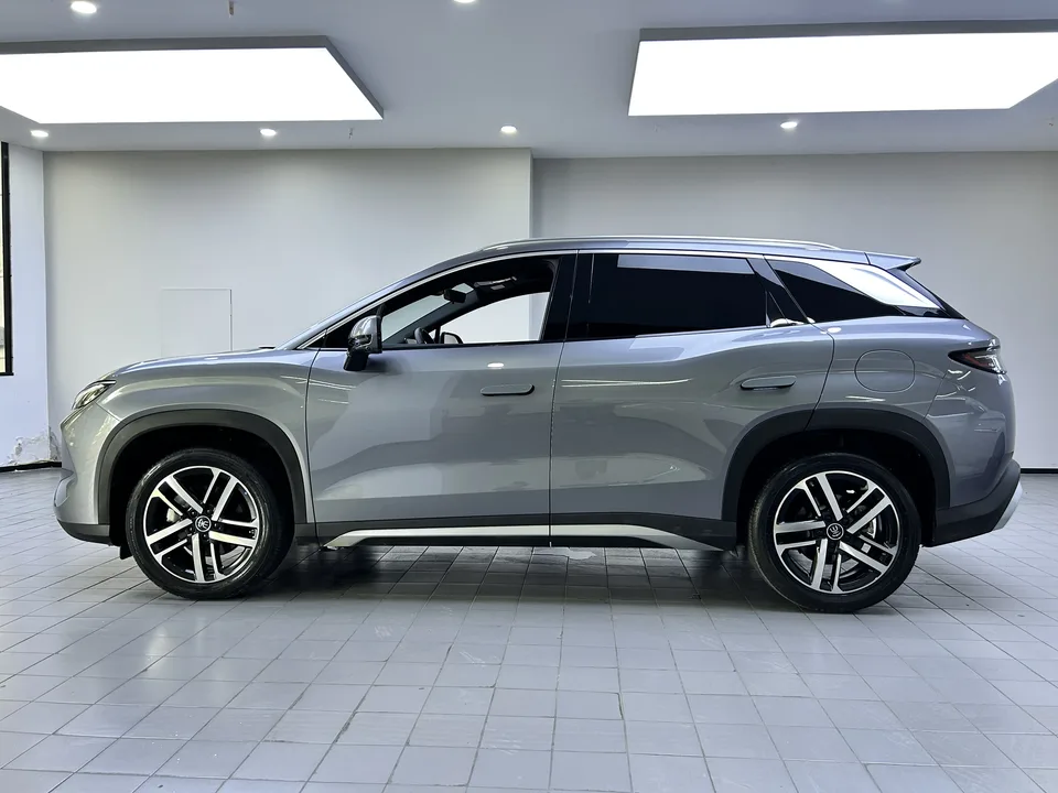 BYD Song L DM DM-i 112KM Leading Model 2024 — миниатюра 4
